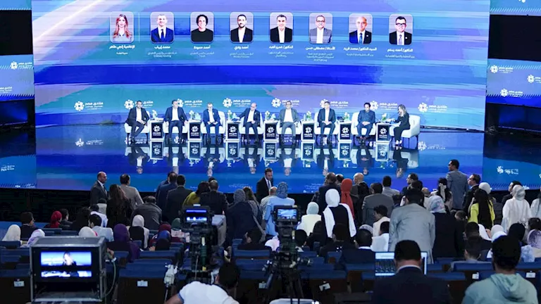 منتدى مصر 2026.. قرارات بشأن الكهرباء والانترنت والحد الأدنى للأجور